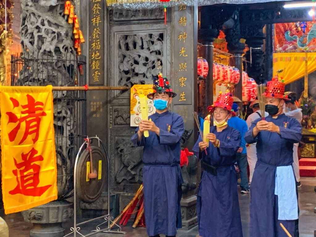 Religiöser Akt der lokalen Jia Tou in Donggang 